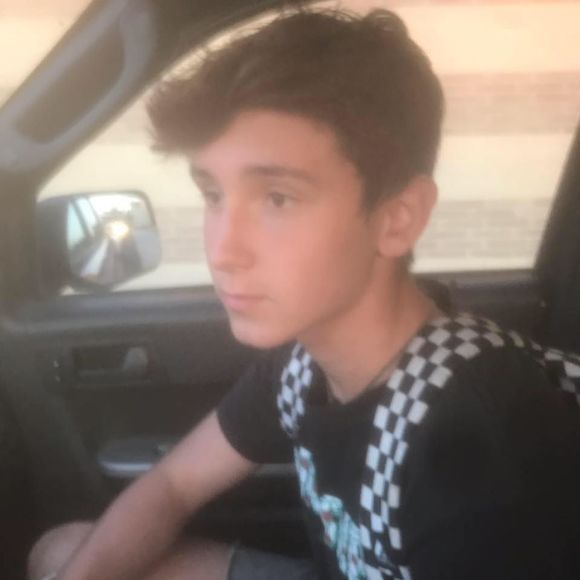 Meet your Posher, Elisabeth - Picture 1 of 1